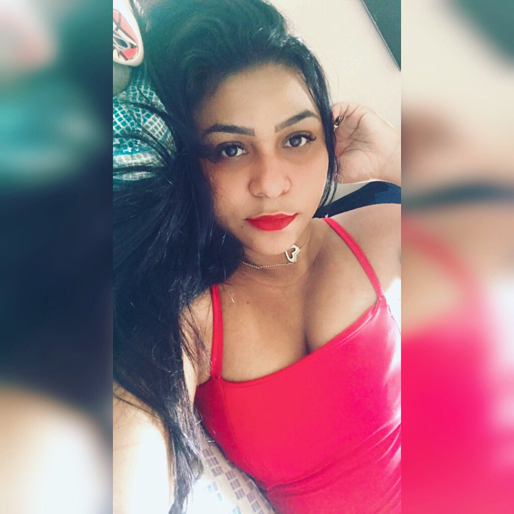 Angela_lopes_'s tweet photo. Ela é um filme de ação, com vários finais ❤💫 https://t.co/Hm0tU9ZnZT