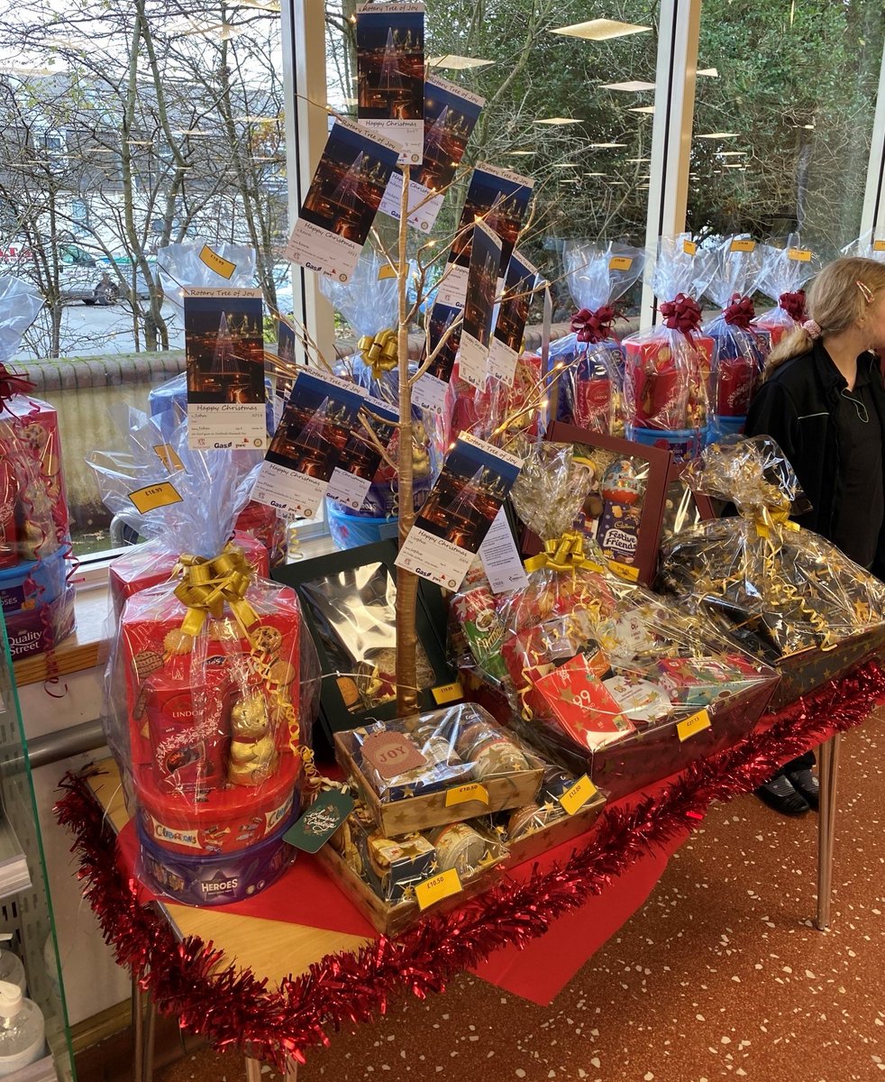 CI_Coop's tweet photo. Help make a #local child’s #Christmas this year with our Rotary Club #Treeofjoy🎄
To get involved, pick up a tag from our mini tree of joy in Grand Marché St Martin.
Find out more: https://t.co/cfsIIldP0k
Keep an eye out for our #Jerseyci Christmas Wish Trees coming next week https://t.co/vy93zpUxuM
