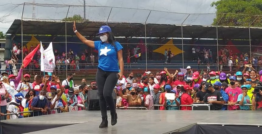 Oriana Osio tweet media