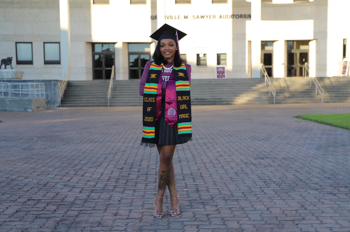 Nylaaa_B's tweet photo. I’m Graduation With A Degree In Human Service &amp; Consumer Science With A Concentration In Child &amp; Family Development. Was On The Deans List 2 Years In A Row , Member Of The Honors Society , And A Member Of The NAECTE . 📚
#TXSU20 👩🏽‍🎓🐅
#signingout ✌🏽 https://t.co/eBSlbS3Q1p