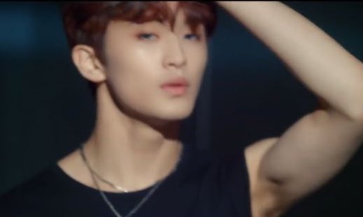 กล้ามใหญ่เท่าหัว ผัดสัวขนาดนี้แกมองเป็นเด็กผู้หญิงลงได้ไงวะ ตาสว่างได้แล้ว