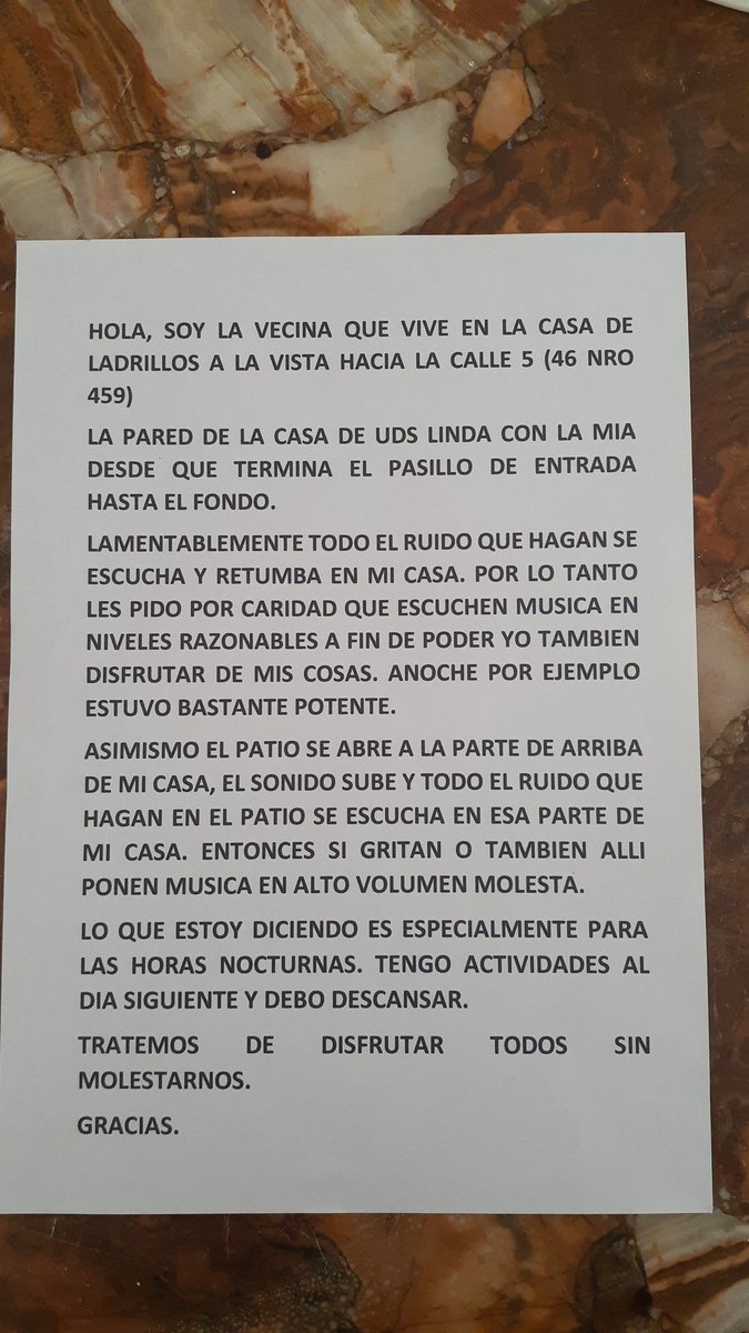 MartiBlanco10's tweet photo. En compu https://t.co/xzmAFp4pPU