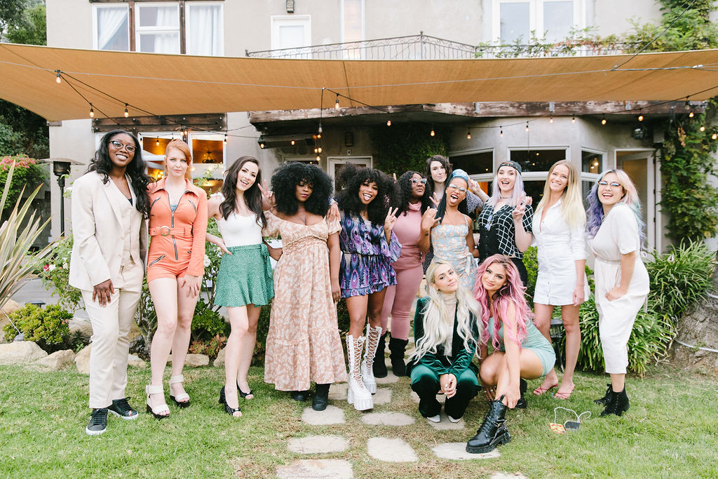 Queens Gaming Collective Launches, Aims to Spotlight and Support Women in Games
jstationx.com/2020/11/17/que…