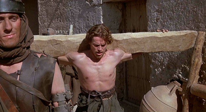 Последнее искушение. Последнее искушение Христа фильм 1988 сатана. Уиллем Дефо Иисус. Никос Казандзакис последнее искушение Христа. The last Temptation of Christ 1988 кадры из фильма.