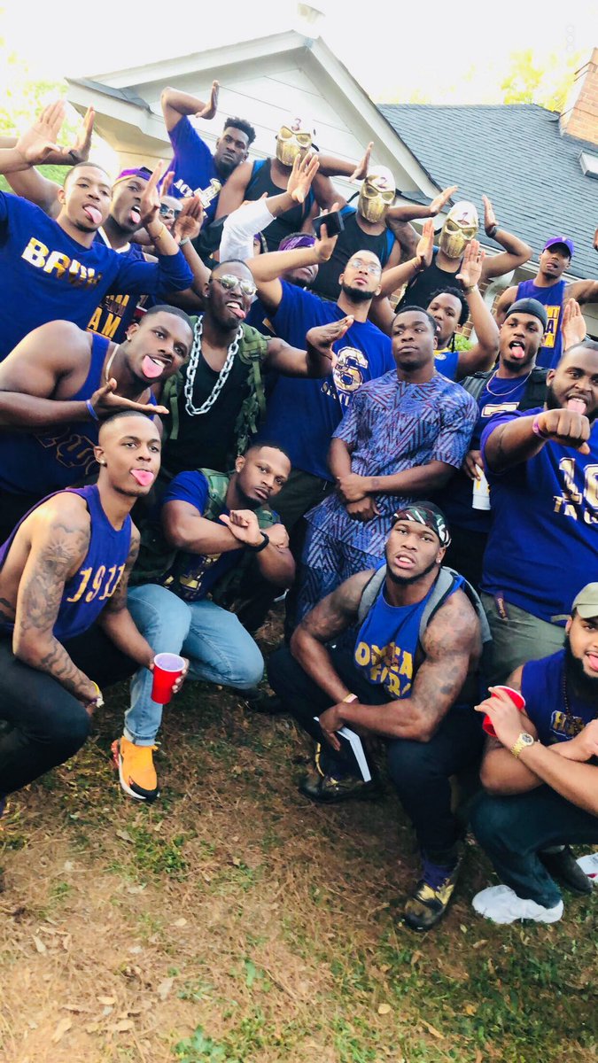 G_Yeldell7's tweet photo. Happy Founders Day To Good Bruhz 🐶⚡️! 109 & Counting 😤 #6thD #Mafia https://t.co/k4GmPBy5Ar
