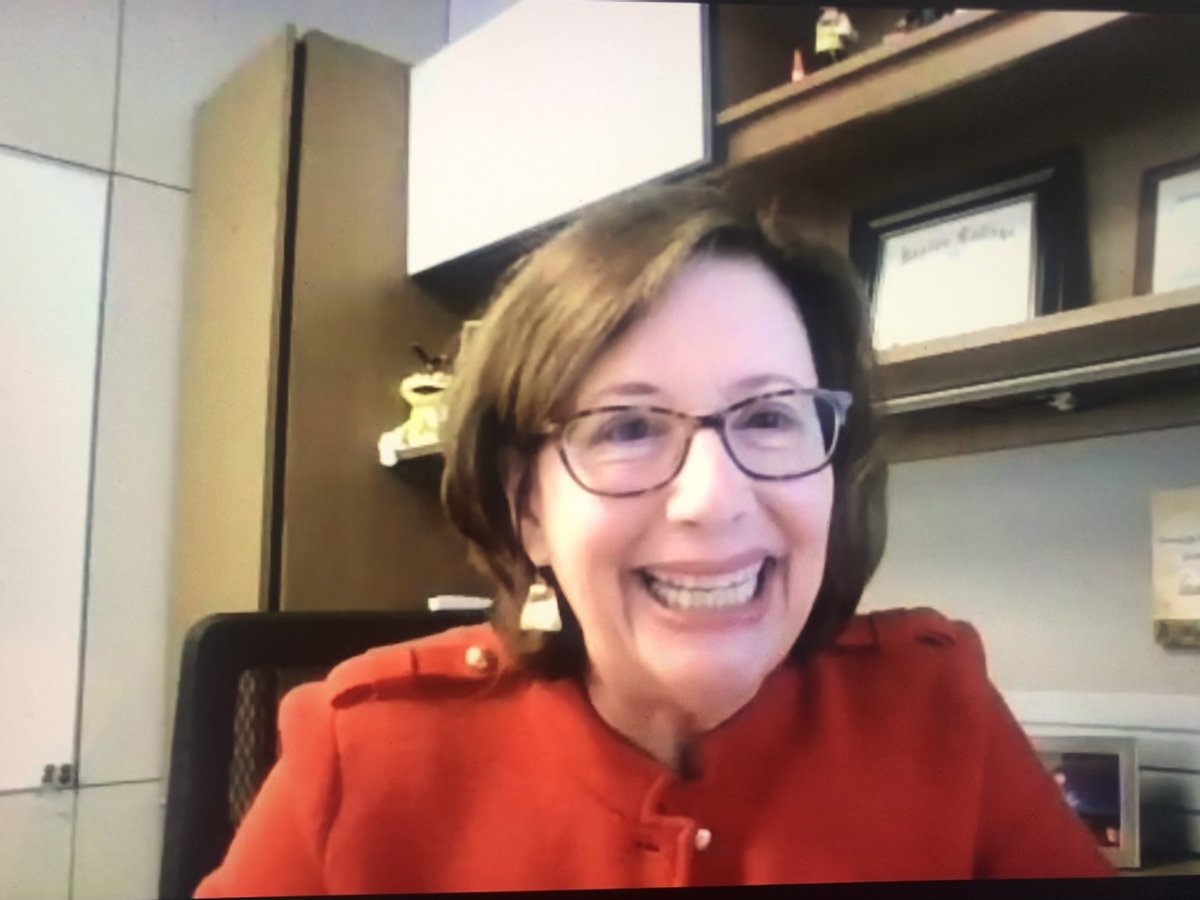 LeadershipHoust's tweet image. #LeadershipHouston Alumni, Tia Fuentes and Tracy Janda helped kick off #PowerToolsHOU this morning with a discussion around Corporate Philanthropy in Unprecedented Times.