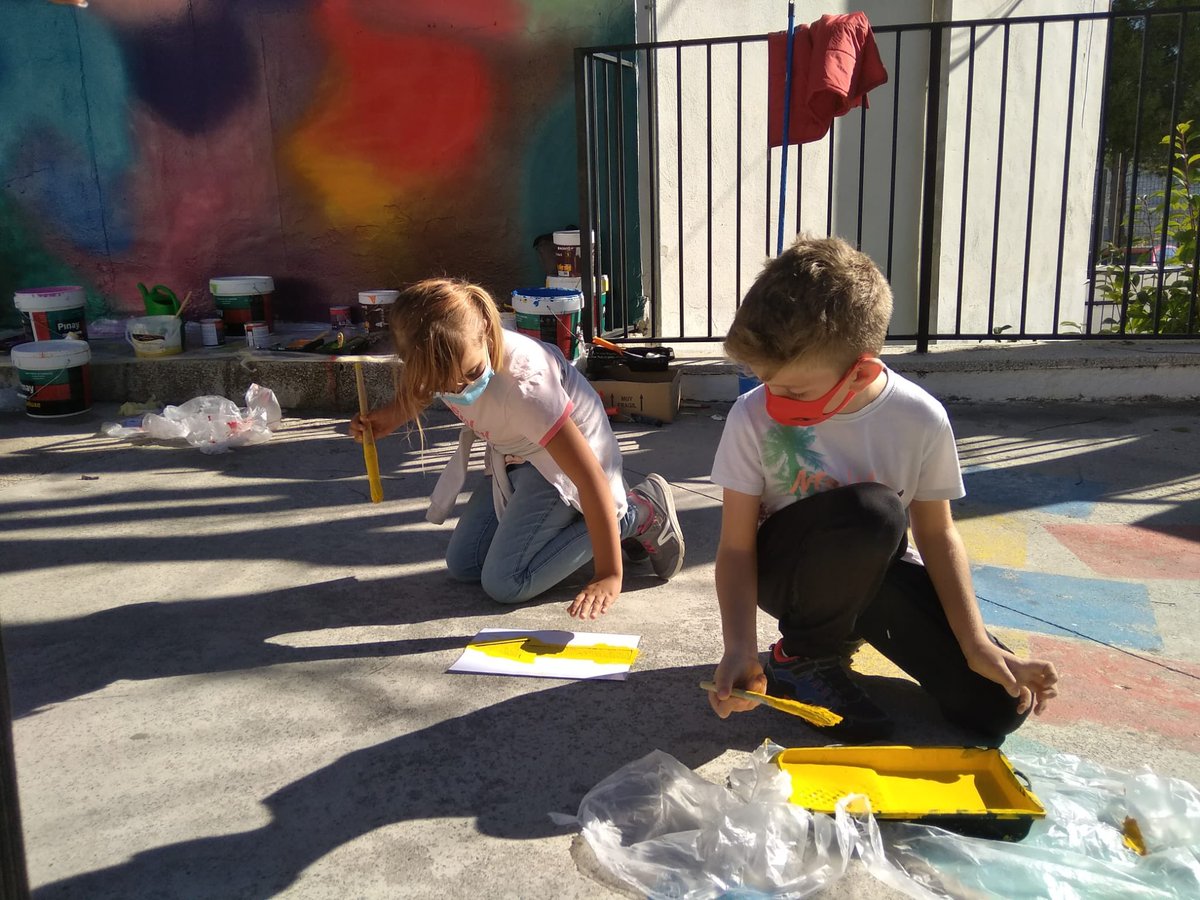 ColeColomera's tweet photo. Proyecto de creatividad en nuestro cole. Nuestros alumn@s me están dejando muy chulo 😁@SrGautier https://t.co/NOZA0XAoUb