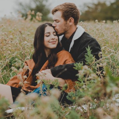 amberlijewel's tweet photo. my absolute 🌎
I love you forever dylan scott 
#NewProfilePic https://t.co/Fx4vtaNwWF