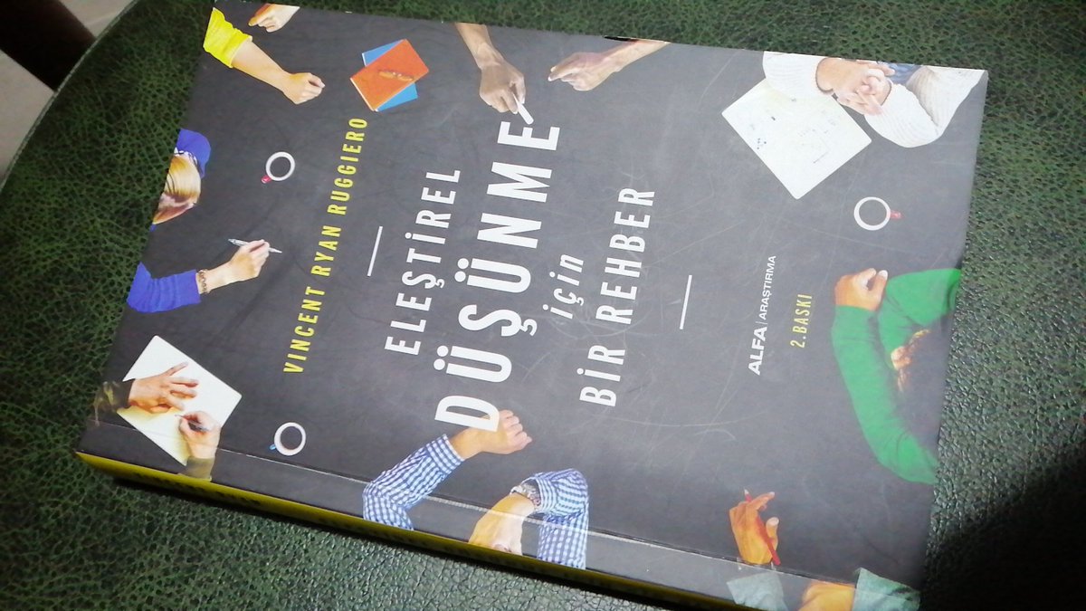 Kitabın en başında "Sen kimsin?" sorusunu sorarak "eleştirel düşünmek için önce kendinden başla" demeye getiren Vincent Ryan, kişisel gelişim adına ef-sa-ne bir kitap bırakmış bizlere (Eleştirel Düşünme İçin Bir Rehber).Teşekkürler.. <a href="/raerdem/">Ramazan Erdem</a> #sdüsağlıkyönetimi #eleştirelyönetim
