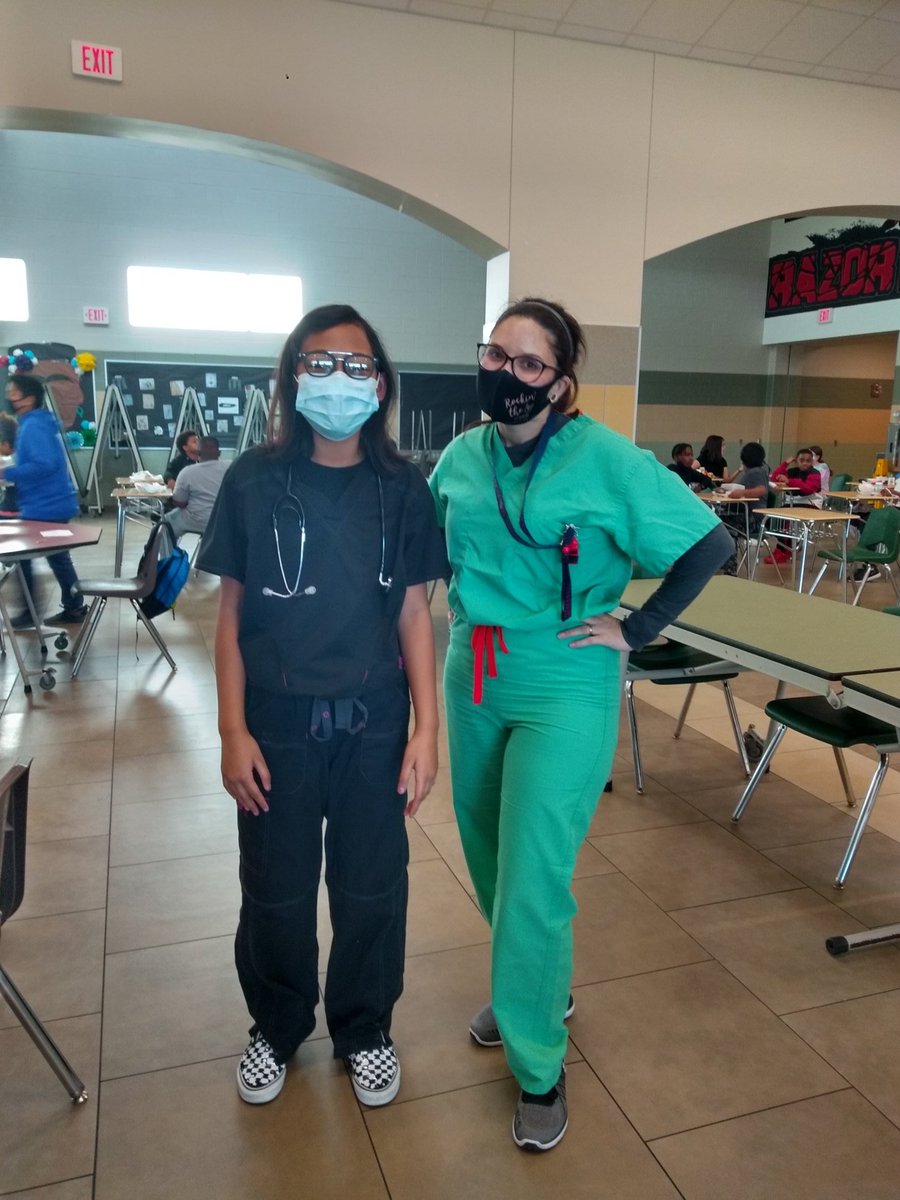 CounselorsRpjh's tweet photo. Generation Texas Week day 2, Career Day! Dress up like who you're gonna be when you grow up! #growinguprazorback #rodeopalms https://t.co/vNEg91GWJZ
