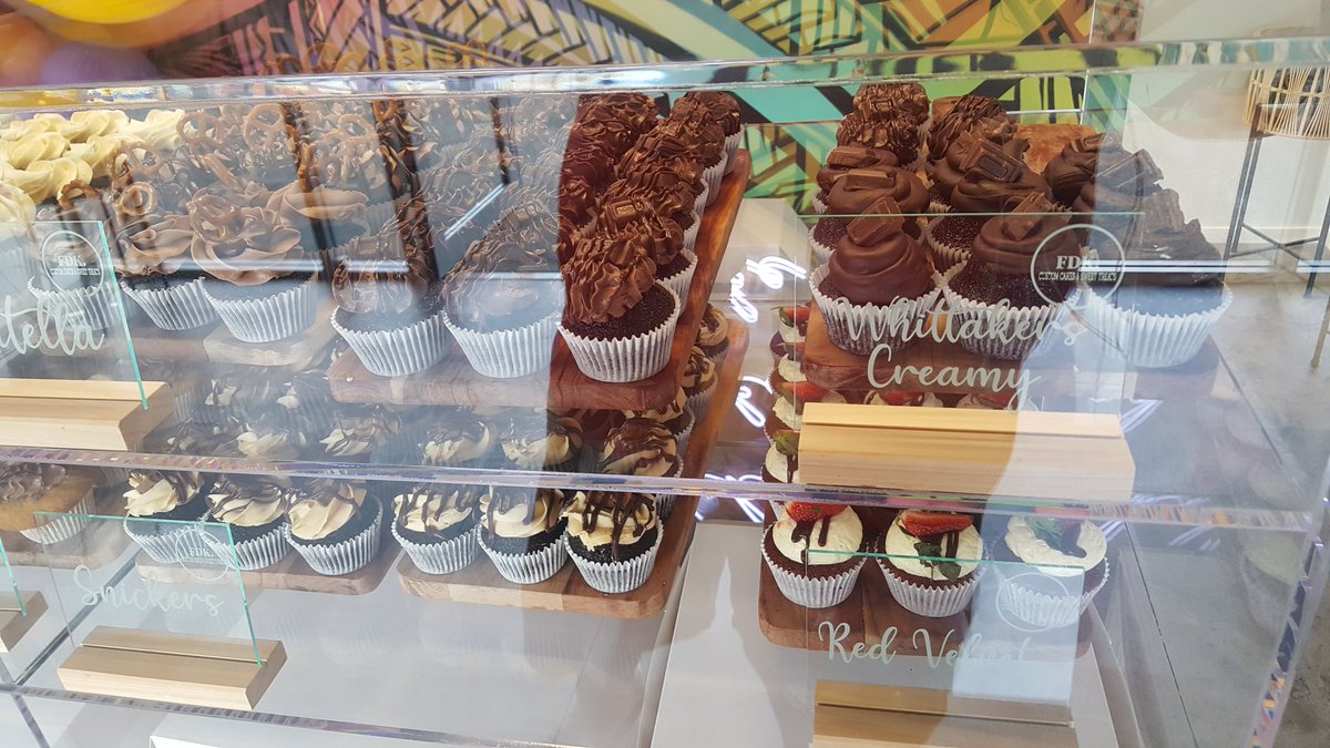 Sinnerman_Rolls's tweet photo. If you've got a sweet tooth and want some top quality desserts, stop by the shop. 9/108 Great South Rd, Takanini💕 you won't regret it. https://t.co/mApc6M31JL
