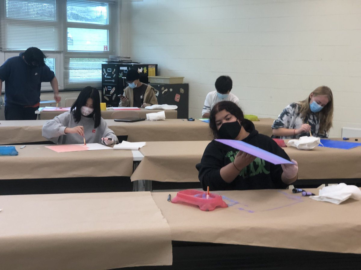 MyColangelo's tweet photo. #CulturalArt students were so happy today that they got to paint! It was so nice to see them completely engaged in their art! #creativity #paint #lotsofcolor #AboriginalArt @MyColangelo @BectonHS https://t.co/9vL7zjBGvK