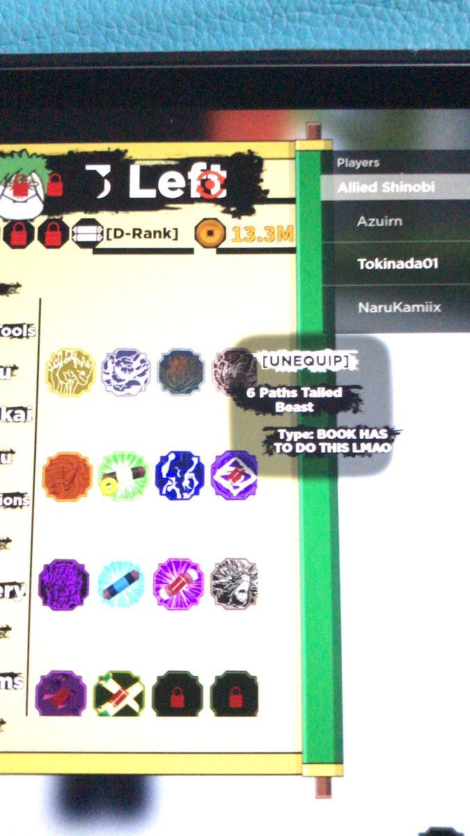Life2Vio's tweet photo. YOOO OMG I WAS WATCHiNg AWESOMETING AND TEN TAILS SCROLL SPAWNED LOL @Awsometing  LUCK https://t.co/1HMJajQnrC