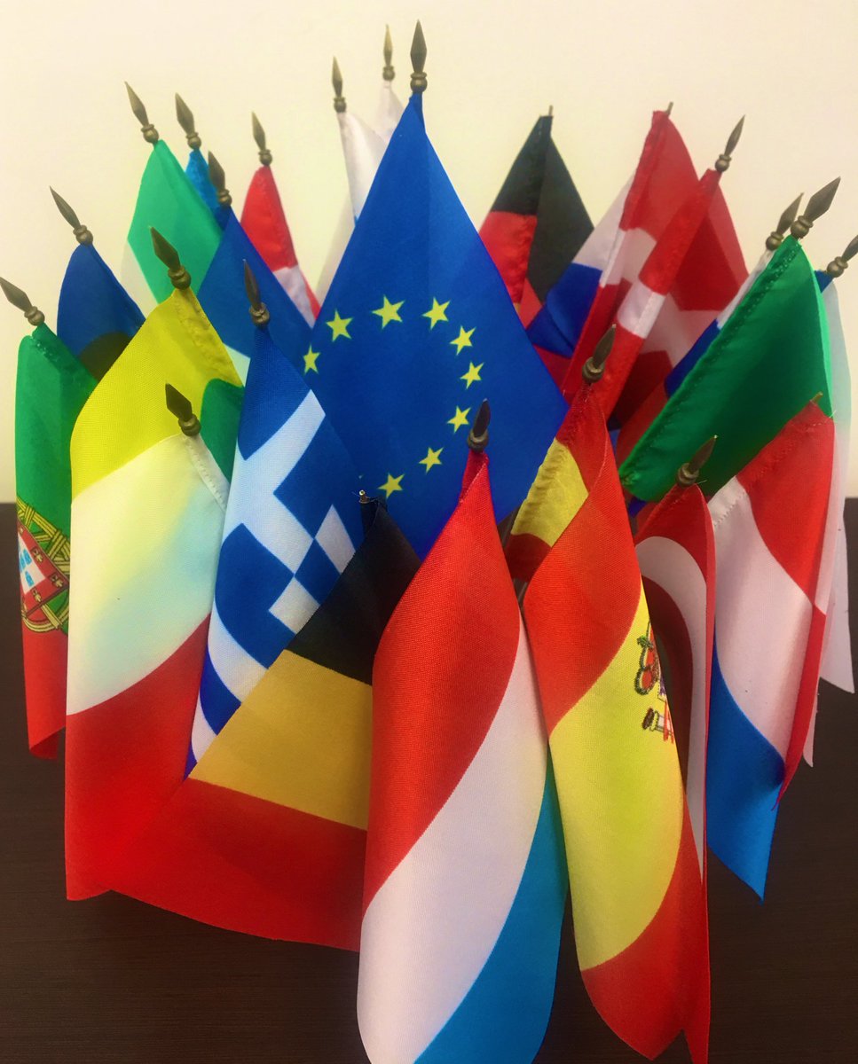 EUAmbPeru's tweet photo. Desde 🇪🇺 y Estados miembros saludamos el amplio consenso para una solución de transición. Felicitamos al Presidente Sagasti y ofrecemos apoyo europeo a su mensaje para una sociedad libre, inclusiva y democrática. Son valores comunes. Seguiremos cooperando frente a retos globales https://t.co/NyTfLuRFb8
