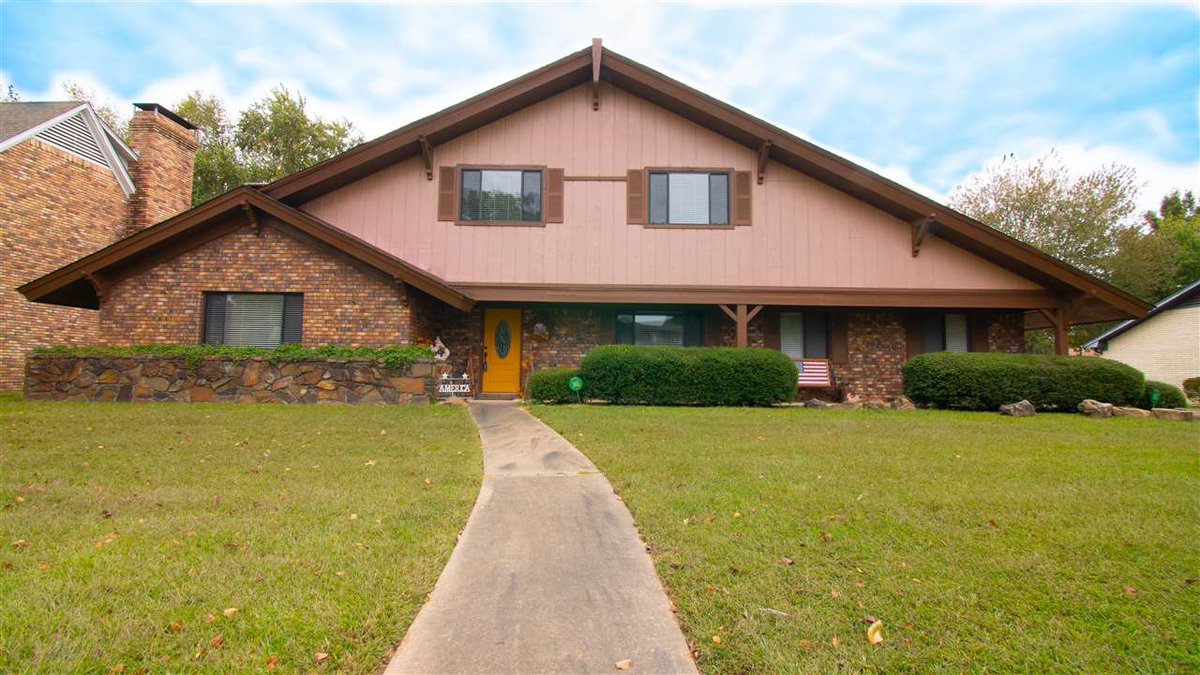 SteveRaffaelli's tweet photo. Check out our #listing in #WakeVillage #TX  #realestate #realtor https://t.co/nMDNu6Ba9q https://t.co/ZkwMAfaiYa