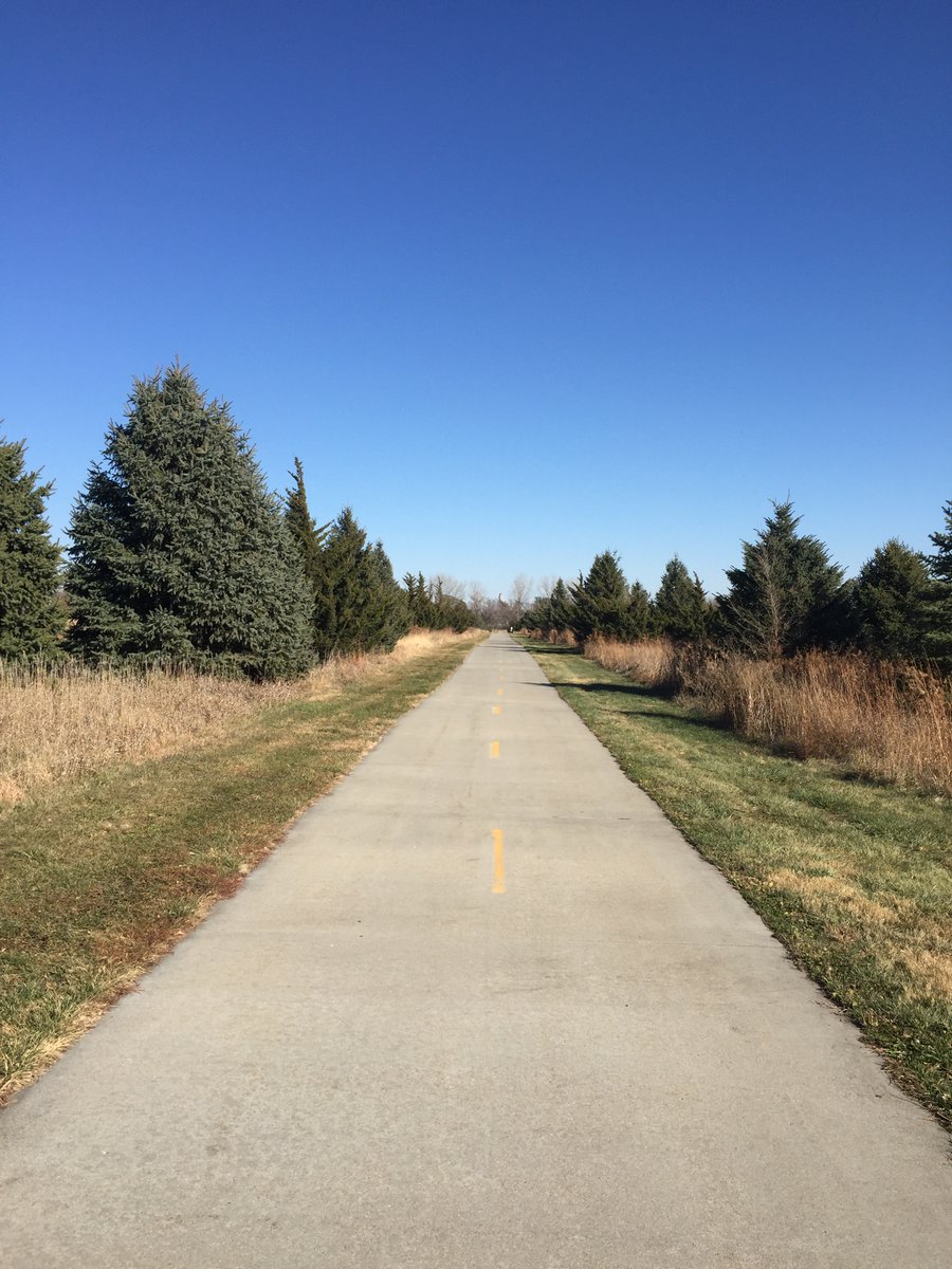 tracypracheil's tweet photo. Lunchtime views from my little corner of #LNK (can you find the top of the State Capitol?) - thanks, @NebExtMK, for the encouragement to get outside and enjoy the beautiful day! #WeRunExtension #NebExt #ExtFall20 https://t.co/xfZmh6Rcmy