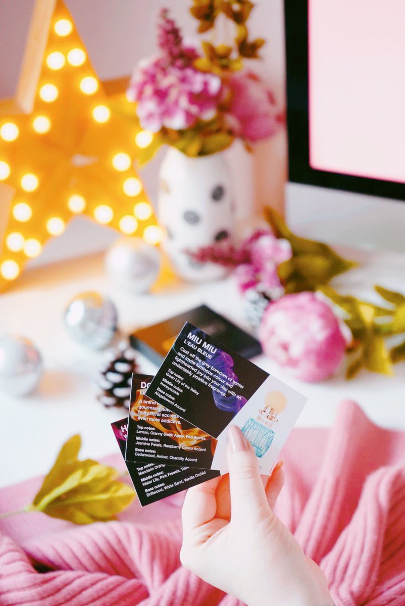 SecretScentBox's tweet photo. November box for her was one of our all time favourites ๐ Donโt miss out on the December box, itโs going to be a big one! Simply sign up before the 27th of November #perfume #giftideas #perfumesubscription #fragrancesubscription #beautysubscription https://t.co/f9CJMWrwRJ