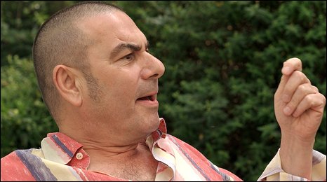masato_jones's tweet photo. Just heard of the death of Eric Hall he was an admirer of my stuff as he called early on a character saw my one of my first fashion shows way back in 2011 and invited me for lunch in a cafe in Cheshunt and heard all his amazing stories.
A legend.
#RipEricHall https://t.co/UCroU90xUS