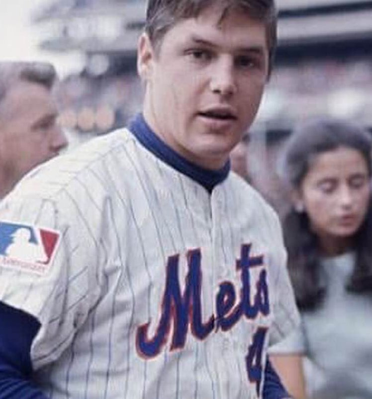 Happy Birthday in Heaven Tom Seaver. Anticipate your statue at Citi Field 