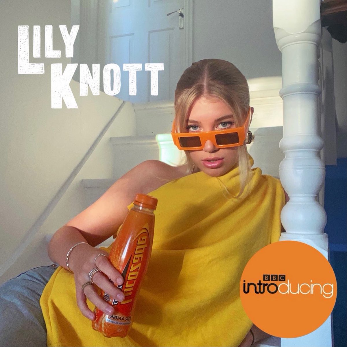 lilyknottmusic's tweet photo. YOOO GASLIGHT BEING PLAYED ON BBC RADIO AGAIN TOMORROW &amp; PLATFORM B RADIO TONIGHT AT 11pm🎂🔥

Tune in tonight to collateral language on @platformbradio 

🔥Tune in and TEXT IN tomorrow evening 8-10pm to @bbcintrosouth (i’ll have the live listening link in my bio tomo)🔥 https://t.co/gIsh5Hmvho