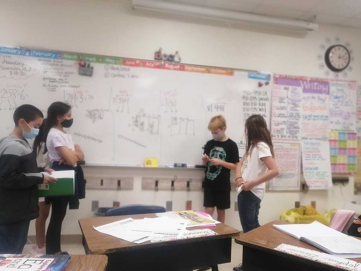 KatieP1120's tweet photo. Teaching each other how to solve division problems!
#Math
#collaborate
#peerteach https://t.co/zltq4ILTWB