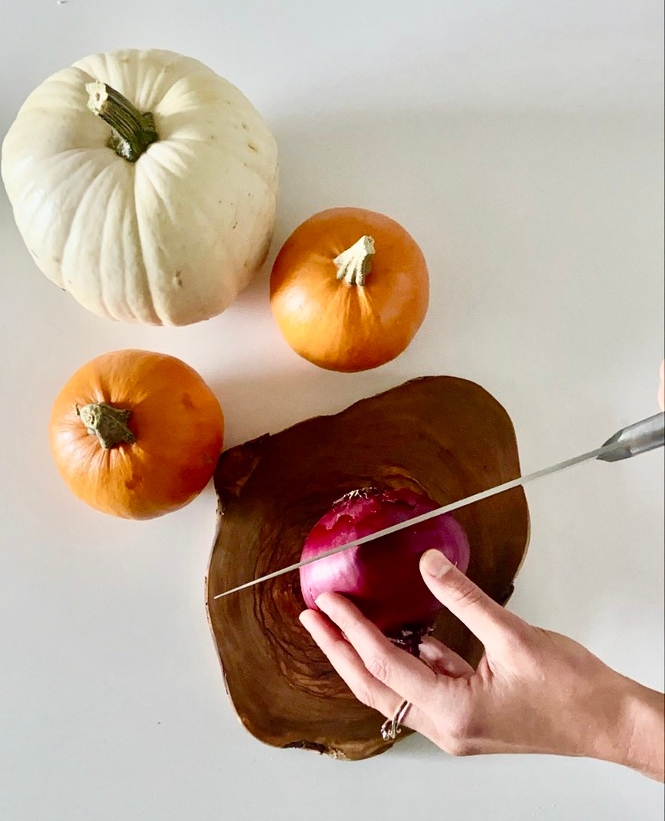 wrenhomeco's tweet photo. Don't cry. Don't cry. Don't cry.
Do alll the meal prep on our favorite little board
https://t.co/wdgKZSO5nC
#notyourtypicalmonogram #smallboard #cuttingboards #servingboard #woodworking #servingtray https://t.co/5zuioFoSnc