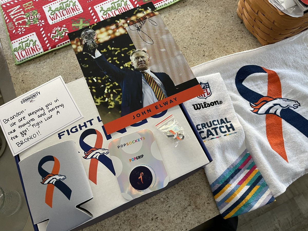 brobwx's tweet photo. Iβve been a @Broncos fan all my life. I grew up watching @johnelway & was thrilled when #18 came to play. When my buddy @broncofan4life said he had something for me, I never imagined it would be this. I had no idea he was working on this. Thank you so much! π§‘π #FightLikeABronco https://t.co/thZbHdBQ4l