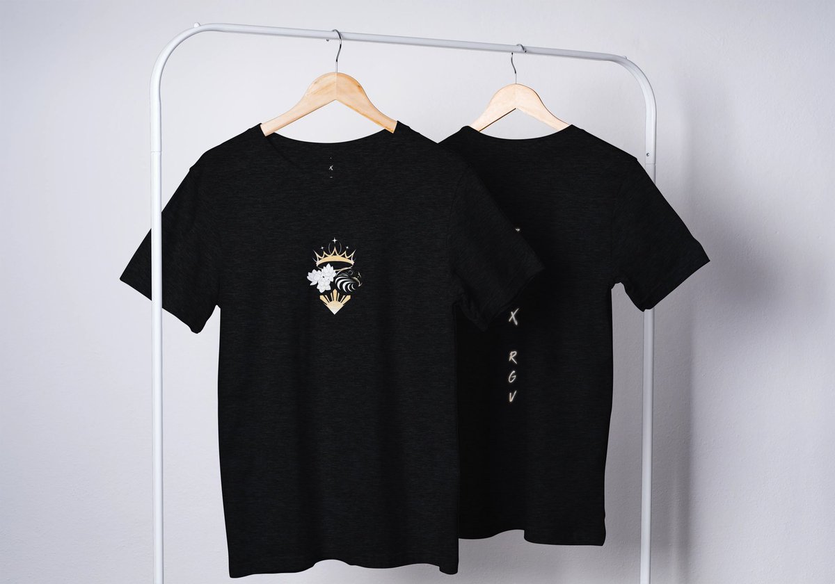 fsa_rgv's tweet photo. FSA x RGV OFFICIAL 
2020 - 2021 MEMBER SHIRT 
✨EXCLUSIVE ✨

Check out our LinkTree 
and sign up for a shirt NOW! 

T-shirts are $10

Venmo/Cashapp 
FSARGV20

(If you paid early membership dues
your shirt will come within the goodie bag aside from other special goods 👁👄👁) https://t.co/ihtbxOBpUR