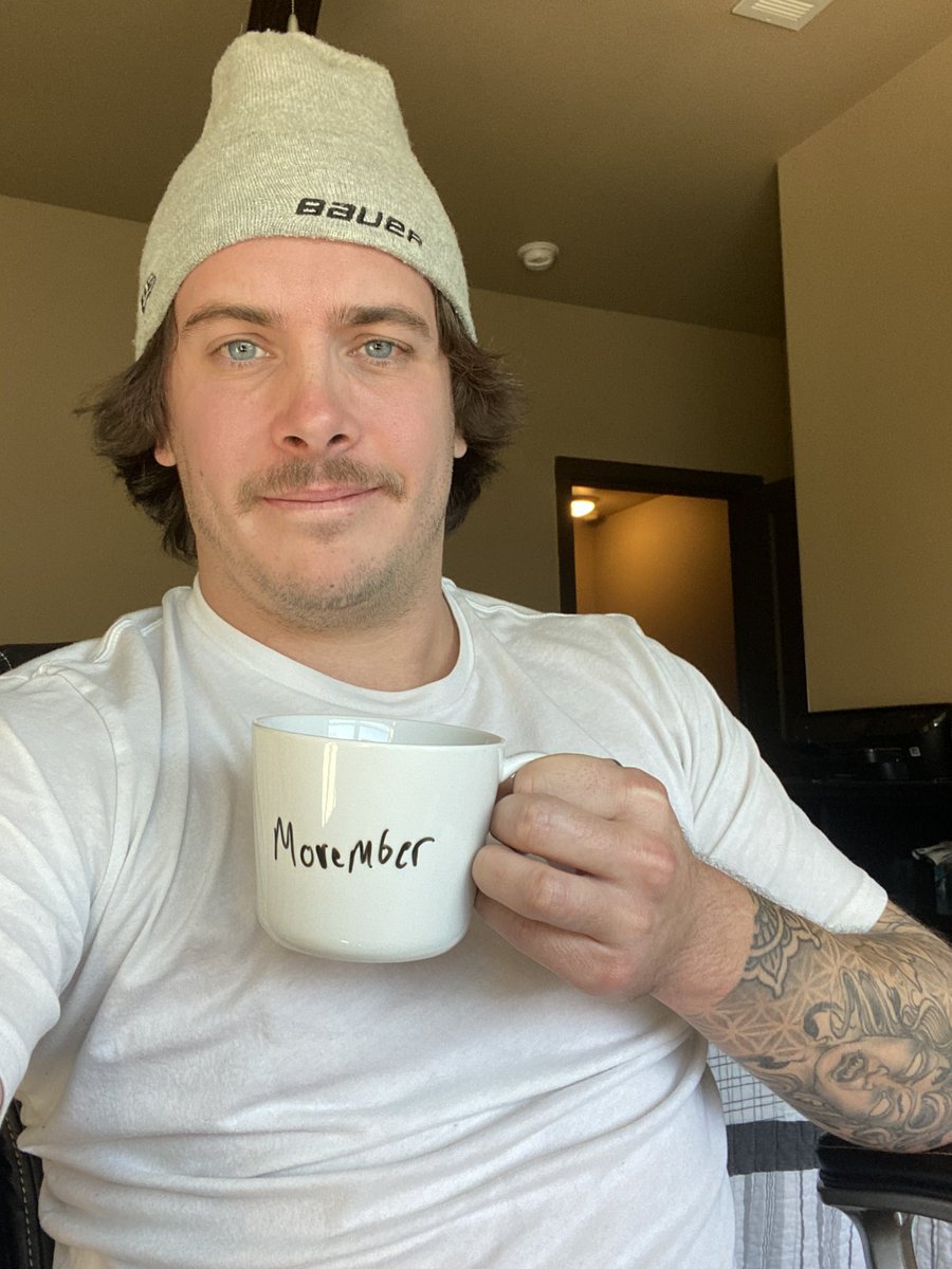 MattRob19's tweet photo. @JosephReina @NHL @AM34 No lie.. all I did was write on the coffee cup #DontSeeIt https://t.co/pRndfXc6yt