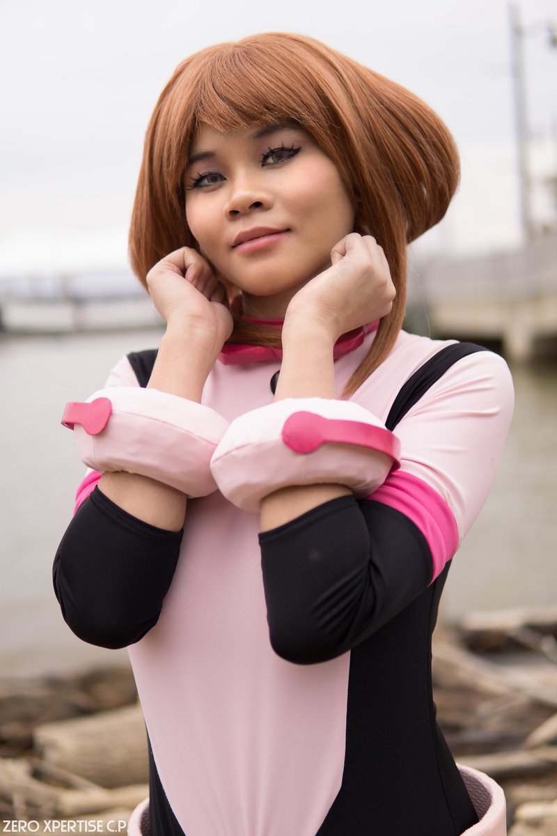 squidlyuwu's tweet photo. #31daysofcosplay
.
Day 31: Uraraka Ochako 
.
So....I totally thought I shared this a on the 31st but I didn't lol 😅 so super late final post~
.
Wig: @ArdaWigs
.
#bokunoheroacademiacosplay #myheroacademiacosplay #bnhacosplay #mhacosplay #ochakocosplay #urarakacosplay https://t.co/lx32IlkGaa