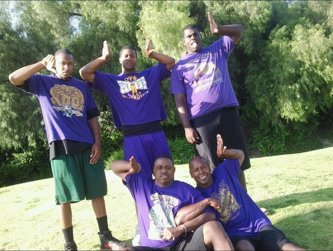 CoachTB___'s tweet photo. Happy Founders Day to the Bruhz worldwide. "Behold, how good and how pleasant..." #ΩΨΦ #OPPF #8thD #HomeOfTheHeavyweights #FIETTS https://t.co/v5flumMkqS