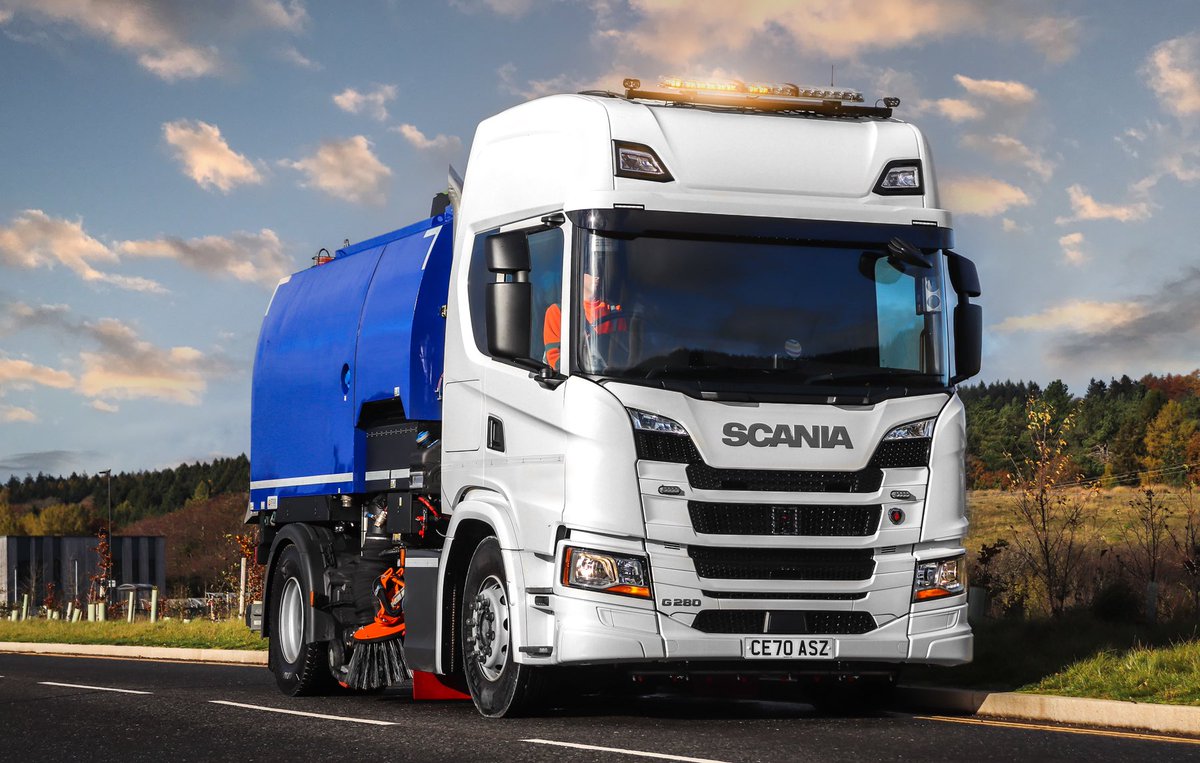 PJHarris730's tweet photo. Thanks to @stocksweepers for your business and building these beautiful machines - 3 X Scania G280 chassis supplied by @keltruck for the Stock Rentals fleet @ScaniaUK #sweepers https://t.co/QY18Zh8nHz