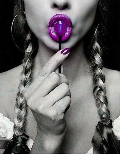 lollipopslick's tweet photo. 🍭Hello lovers! I hope you’re enjoying your Tuesday, aka Tonguesday! 🍭🍭🍭💋🟣 How fun is this purple filter?! https://t.co/2GkI3cOjHR