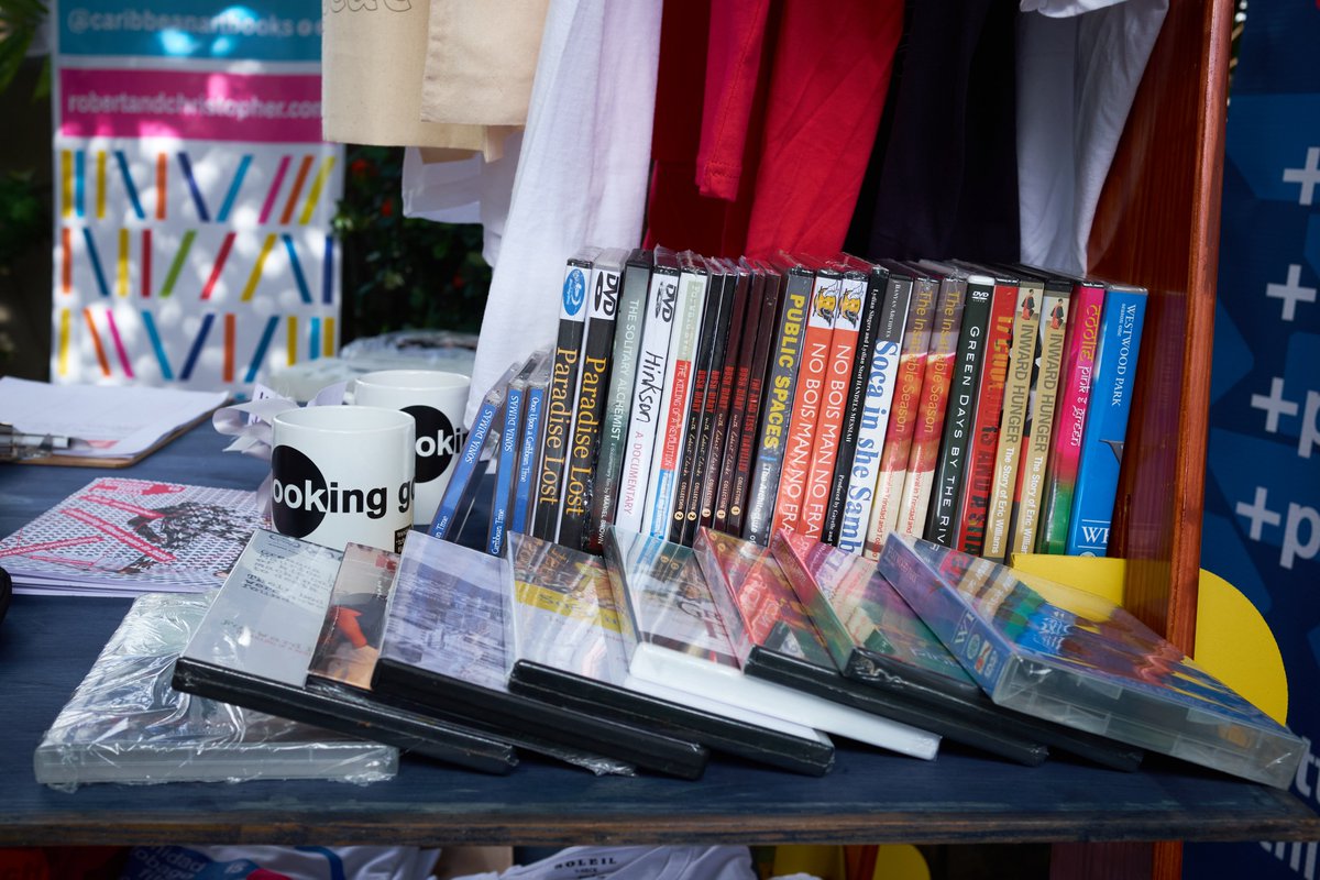 ttfilmfestival's tweet photo. local dvds + film festival collectibles
tees + totes + art books
postcards + magnets + more!
Shop for the filmmakers and movie buffs on your list! 
BITS AND PIECES: Sat 28 November, 9am-4pm, MovieTowne. We look forward to seeing you there! https://t.co/VTTjbaNroy