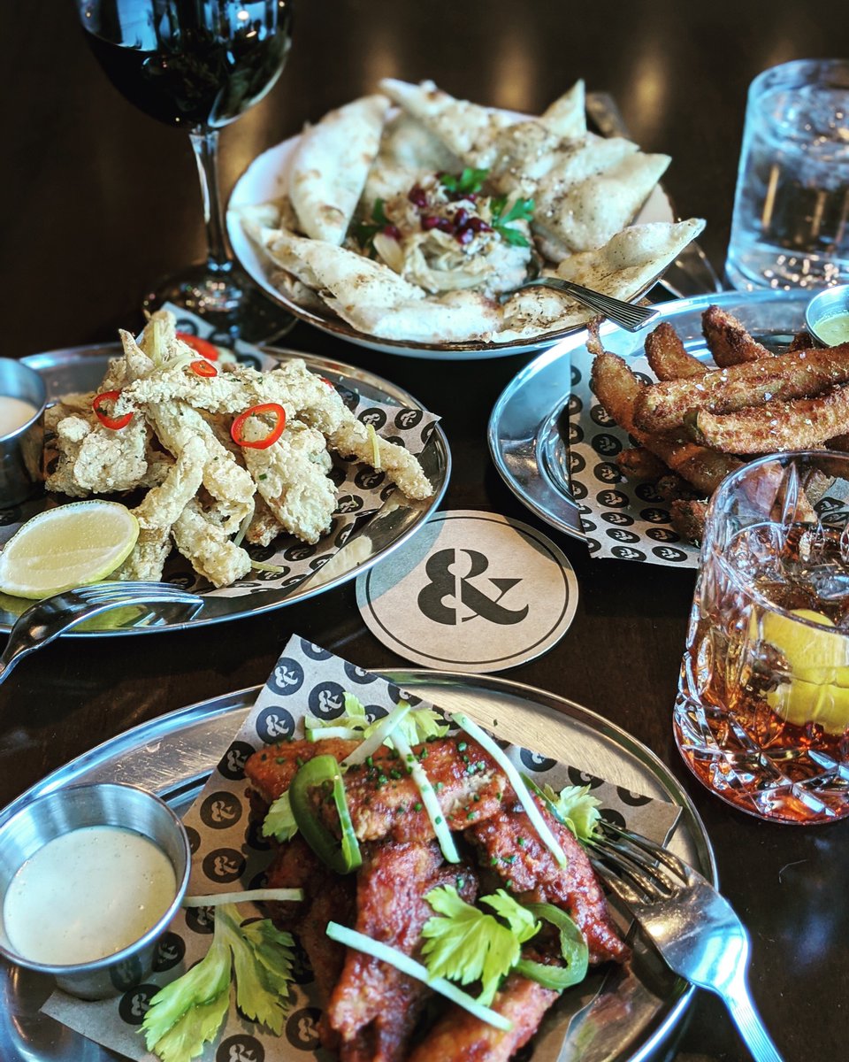 Flower & Wolf tweet media