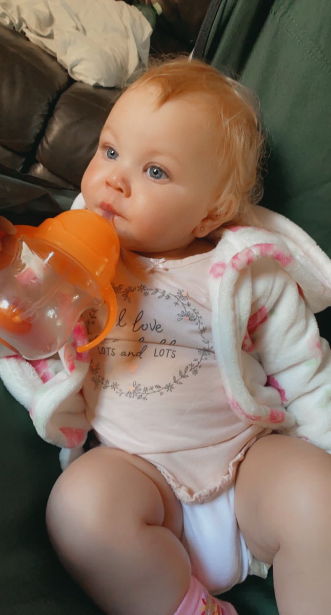 xMissAzzy's tweet photo. Can’t believe how fast my little one has grown up she’s 18 months already 💕💕 https://t.co/nTJtZqq6AQ