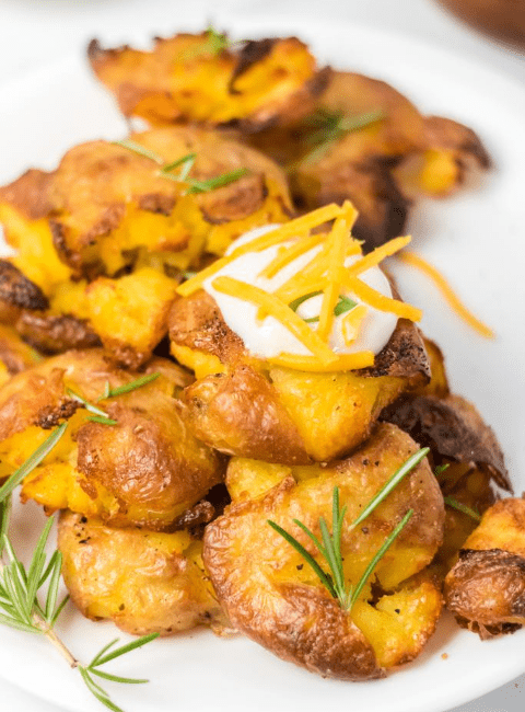 Naturaldeets's tweet photo. Crispy Smashed Potatoes In The Convection Oven https://t.co/Oc1uK4oLFN https://t.co/Cvy3IKsuvL