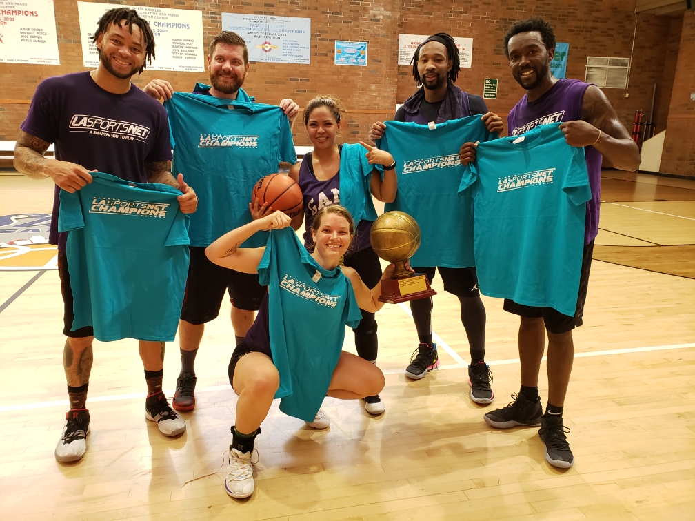LASportsNet's tweet photo. 📢 Are You in the Net!?

Find Your Sport and Register Today! 

#LASportsNet is a network of adult, co-ed #sports leagues varying from Kickball to Flag Football, Softball, Soccer, Basketball, Volleyball, Cornhole, and Bowling. 

https://t.co/8s9iqwKZnJ https://t.co/qtyUabPHaO