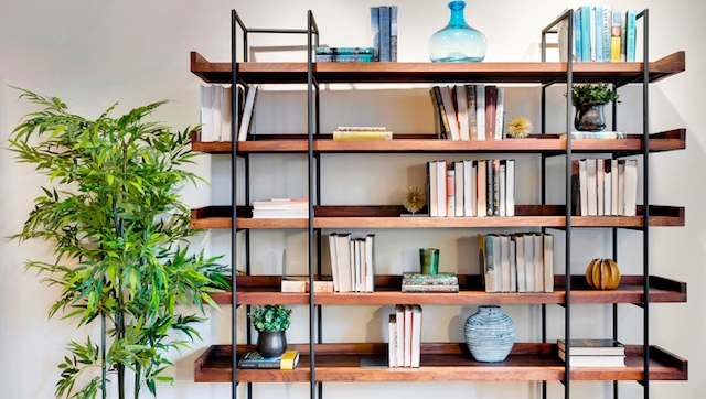 DesignRecipes's tweet photo. How do you feel about a rustic wooden bookshelf in the photo above? Styled by CHDR💙🌿
https://t.co/ZrKhYElLnk https://t.co/NulFPbnfyf