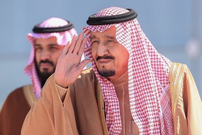 #الملك_سلمان_بن_عبدالعزيز ال السعود
نعم والله من زعيم ونعم والله من ملك
.
#احمد_بن_خازم
