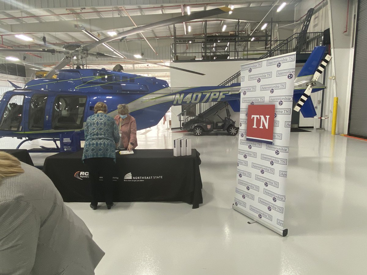 brian_deckerTN's tweet photo. Honored to be a part of Apprenticeship Signing Day with @CopasTyra at @BellHelicopter in Piney Flats, TN. Another great partnership benefitting NE TN. https://t.co/JXX74tuJvA