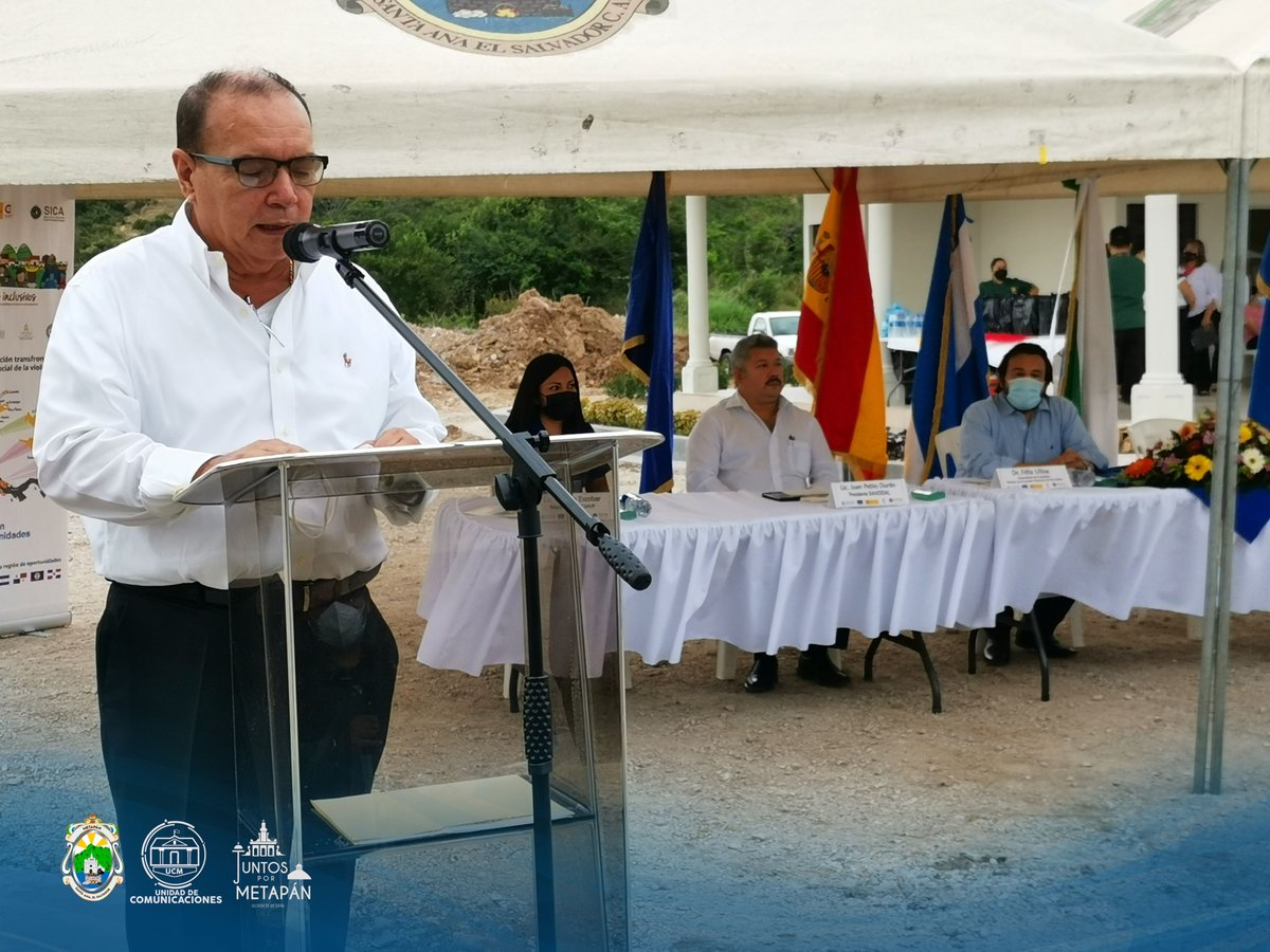 DistritoMetapan's tweet photo. Esta obra, es una apuesta a la educación vocacional de los metapanecos. Lo cual permitirá desarrollo social y económico a las familias, así como, progreso local a nuestro municipio.
Gracias a los esfuerzos interinstitucionales, este proyecto es una realidad. https://t.co/24offcEu8Q