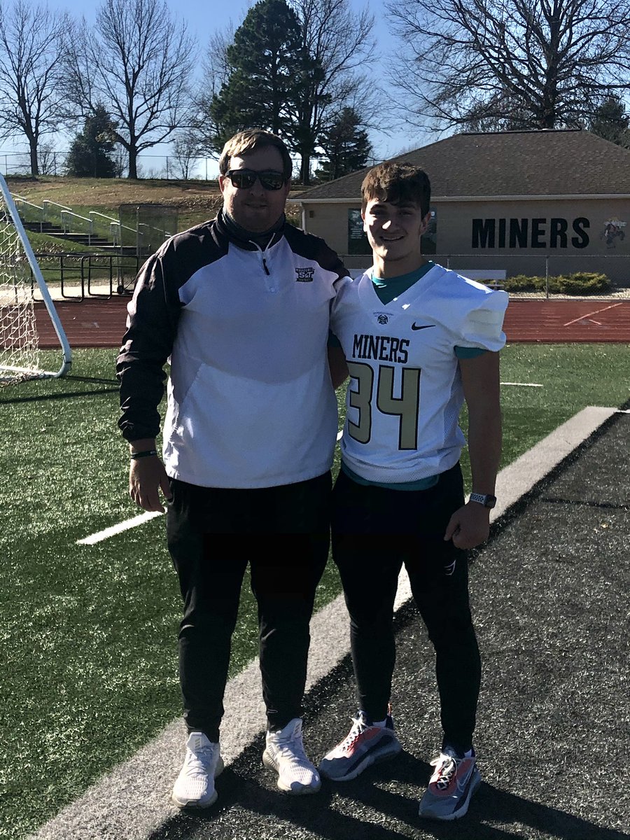 Huge Thanks to <a href="/Coach_Jiannoni/">Jake Jiannoni</a> and <a href="/CoachSudhoffMST/">Coach Sudhoff</a> for an awesome visit today! @SandTFootball