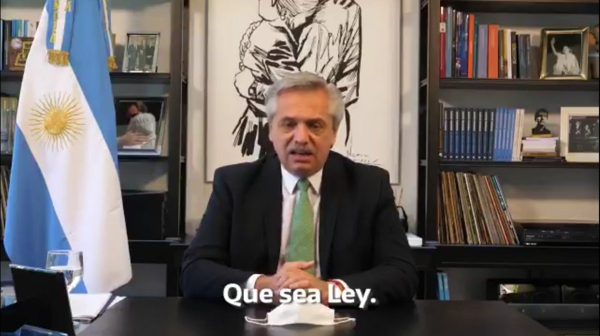ahoraquesinosv4's tweet photo. 💚 DÍA HISTÓRICO 💚
EL PRESIDENTE ALBERTO FERNÁNDEZ ENVÍO EL PROYECTO DE LEY DE INTERRUPCIÓN LEGAL DEL EMBARAZO AL CONGRESO.
#AbortoLegalYa 
#AbortoLegal2020 
#SeraLey https://t.co/Mh1jCh27PY