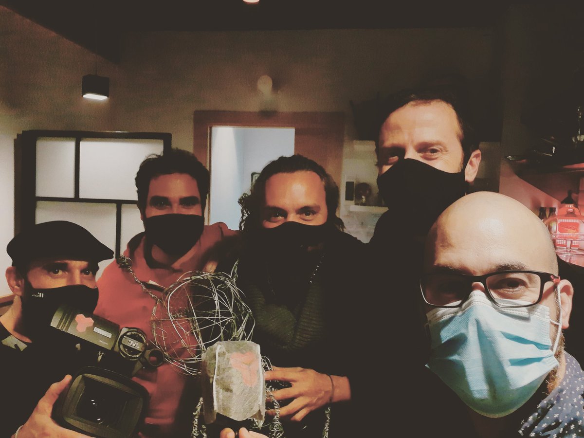 oriolcarreras's tweet photo. Connexió en directe a can #foradecarta parlant de la "locura" #yochefnet amb @Portaplatets i el client #yopasabaporaquí @UriBonet @loveoflesbian
#Terrassa @ConnecticatTV @CanalTerrassa @txavu https://t.co/6zWMMnRX9S