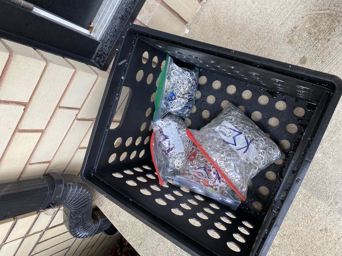 Matt_Toplack's tweet image. .@ADPi_Akron Not to brag, but after picking up and dropping off 2 rounds of pop tabs for @AkronKappaSigma, We’re feeling pretty good...