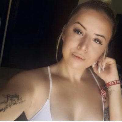 sandra_smiths's tweet photo. #NewProfilePic https://t.co/DivTXHFOlG