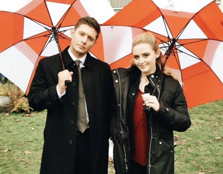 a thread of my fave spn bts set pics bc i’m not ready to say goodbye 