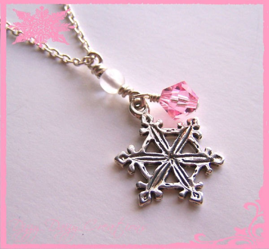 DizzyDaizy39's tweet photo. This dainty snowflake necklace has been listed in my #etsy shop! Take a look. https://t.co/fi23lpxzZL #etsyshop #shopetsy #supportsmallbusiness #dizzydaizycreations https://t.co/ST1kCeJElx