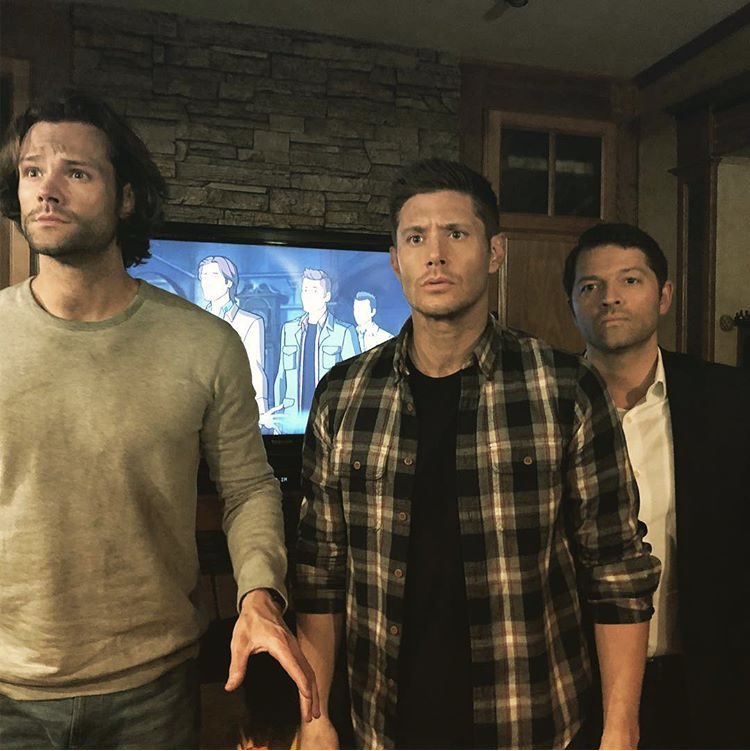a thread of my fave spn bts set pics bc i’m not ready to say goodbye 